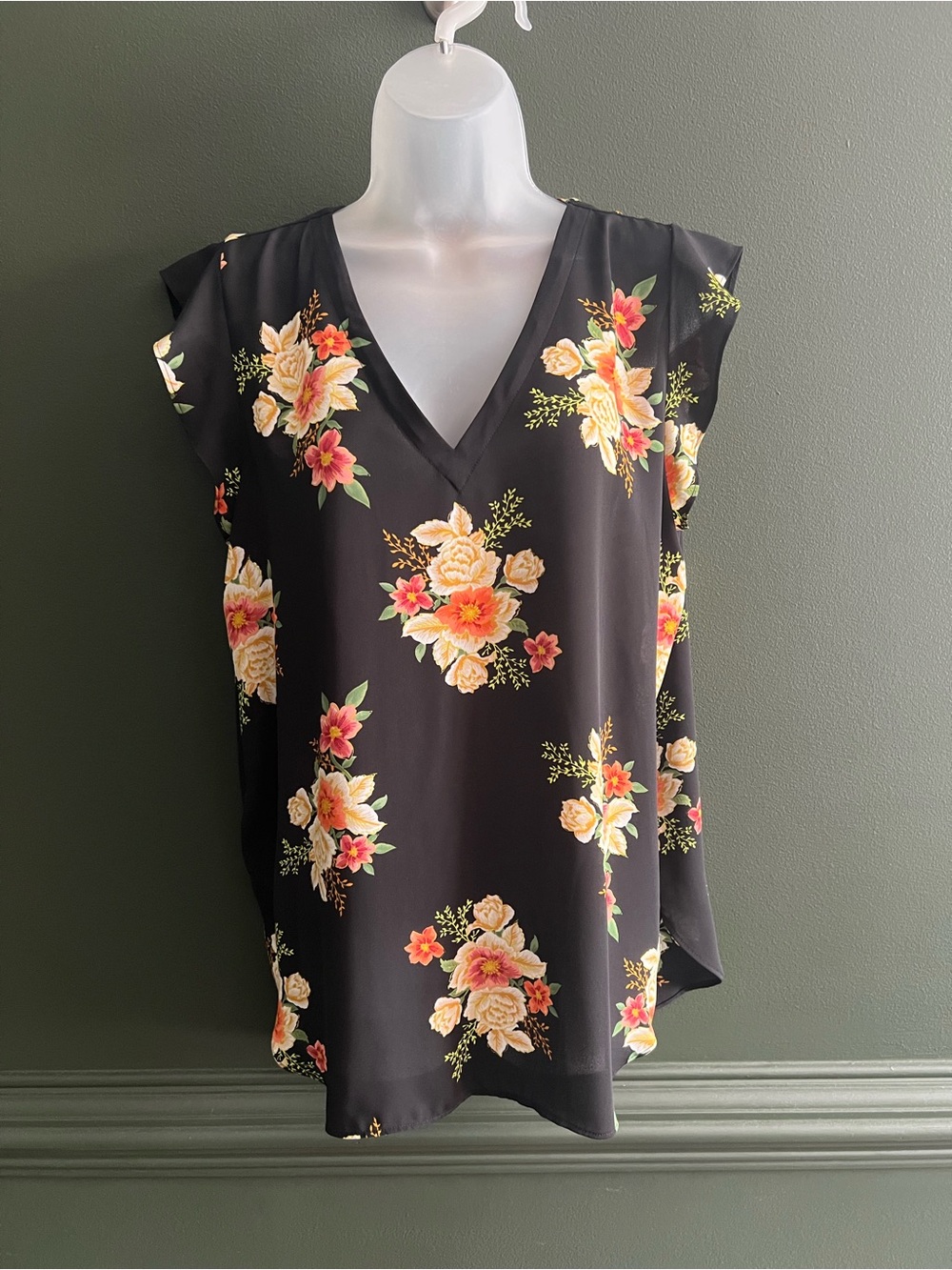 LOFT Floral V-Neck Cap Sleeve Blouse - Black with Peach & Coral Blooms